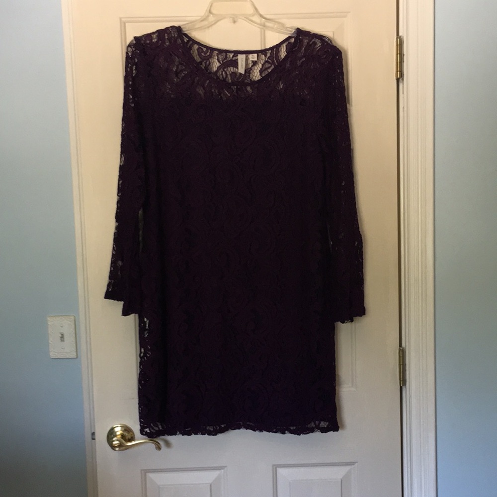 Lace overlay long bell sleeve dress in purple